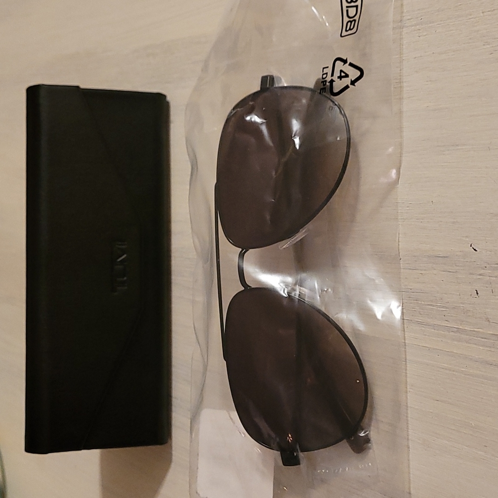 Tumi Sunglasses